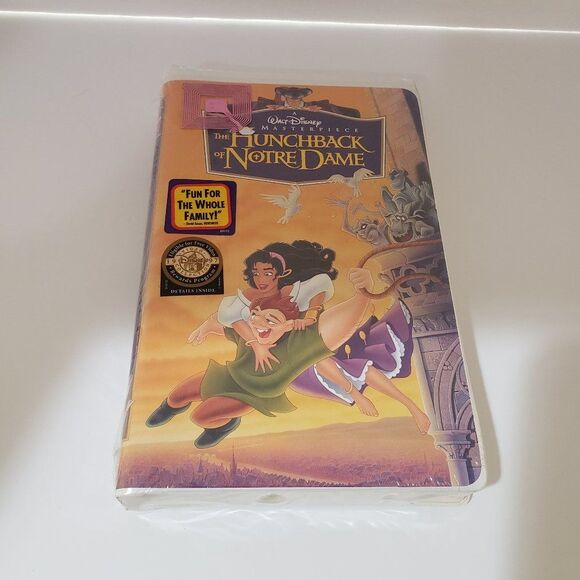 UNOPENED Disney Masterpiece Hunchback Notre Dame - Picture 3 of 16